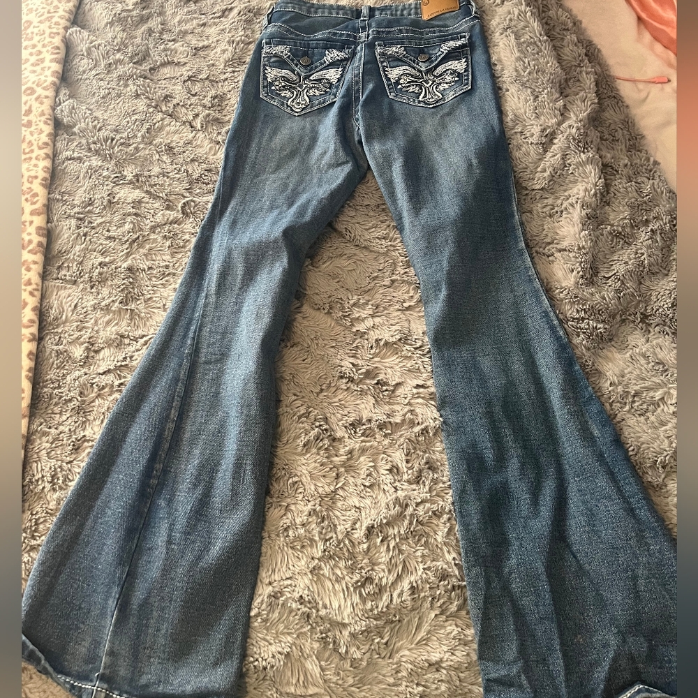 Embroidered Back Pocket Dark Blue Flare Jeans for Women